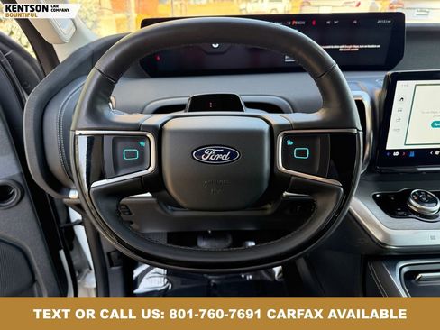 Used 2025 Ford Expedition Max Platinum AWD/4WD image 18