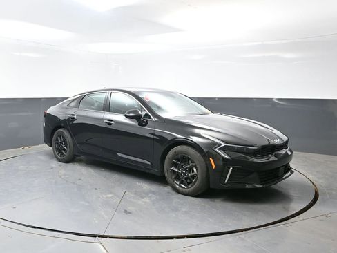 Used 2025 Kia K5 LXS FWD image 4