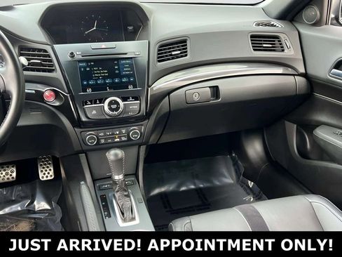 Used 2019 Acura ILX image 20