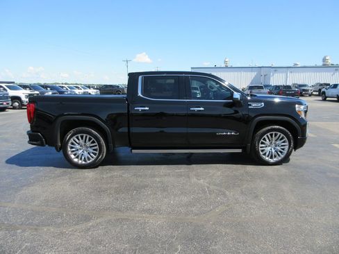 Used 2019 GMC Sierra 1500 Denali w/ Denali Ultimate Package AWD/4WD image 5