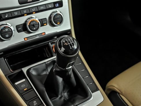 Used 2013 Volkswagen CC R-Line FWD image 28
