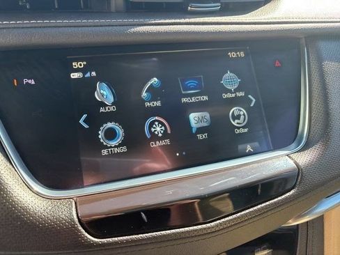 Used 2019 Cadillac XT5 FWD image 23