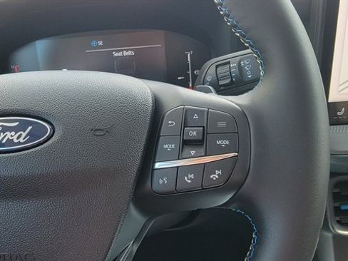Used 2026 Ford Maverick Lobo AWD/4WD image 33