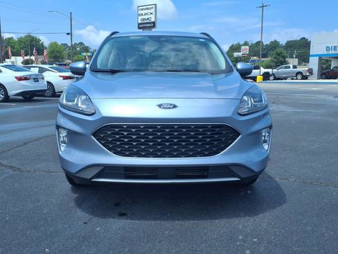 Used 2022 Ford Escape SEL image 2