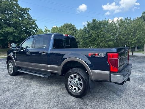 Used 2022 Ford F350 Lariat w/ Lariat Ultimate Package AWD/4WD image 2