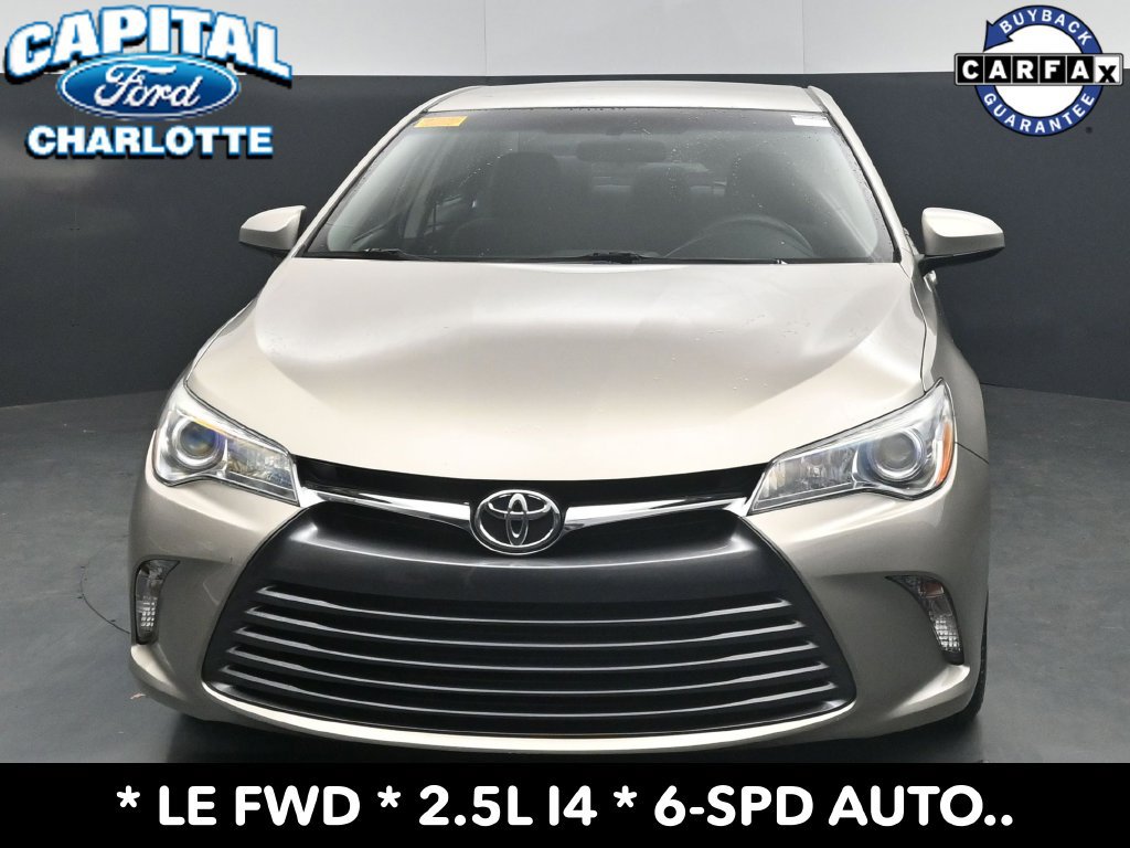 Used 2015 Toyota Camry LE FWD image 2