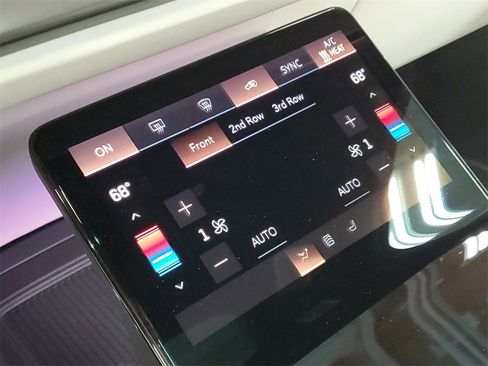 New 2026 Cadillac Vistiq Sport w/ LPO, Floor Liner Package image 16