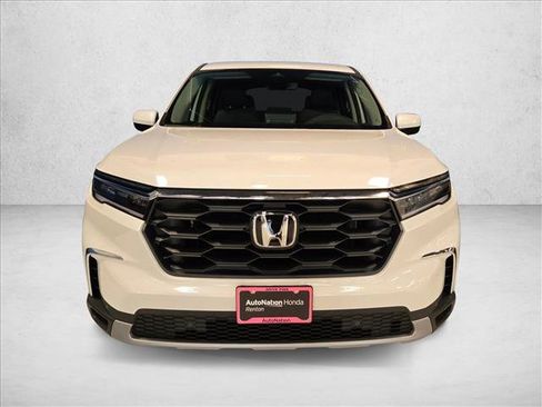 New 2025 Honda Pilot EX-L image 2