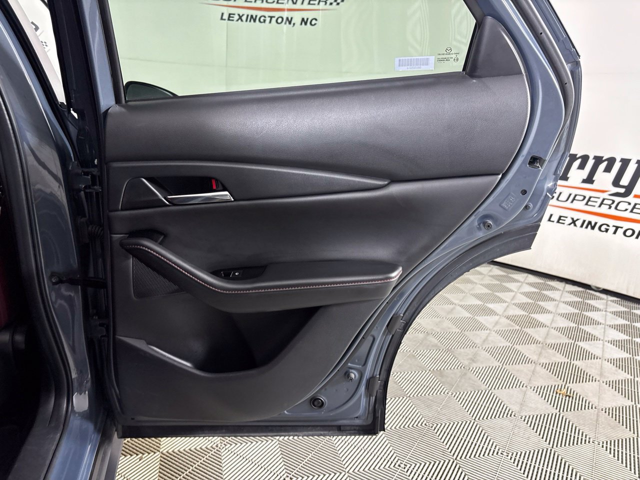 Used 2025 MAZDA CX-30 AWD 2.5 S w/ Preferred Package image 29