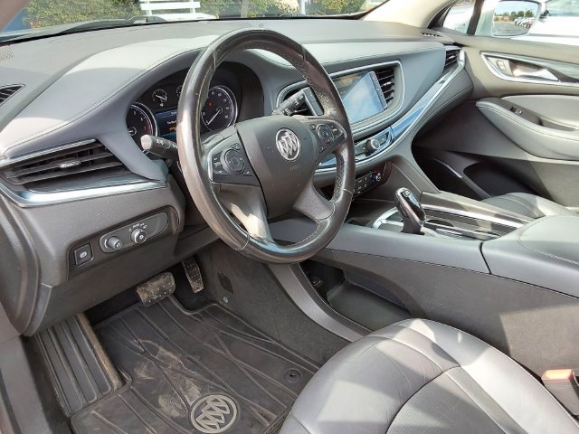Used 2018 Buick Enclave Essence FWD image 22