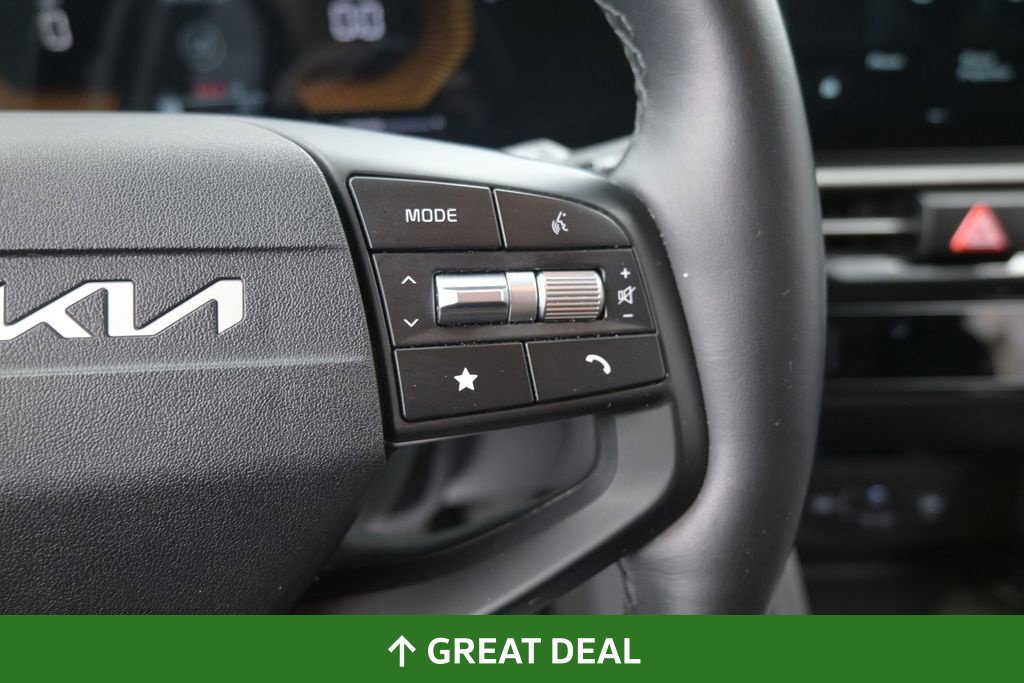 Used 2026 Kia Sportage LX FWD image 35