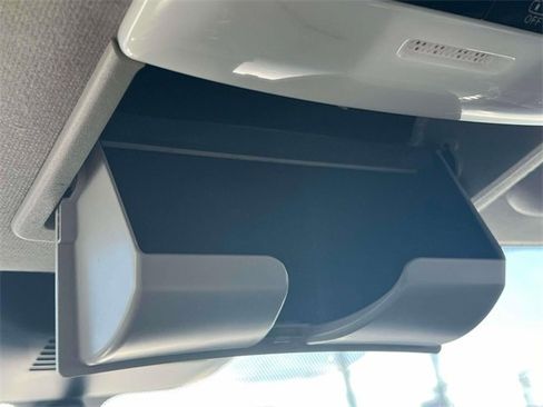 Used 2020 Nissan Sentra SV image 27