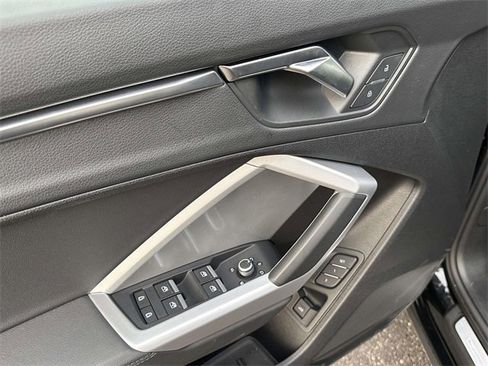 Certified 2025 Audi Q3 2.0T Premium w/ Convenience Package image 21