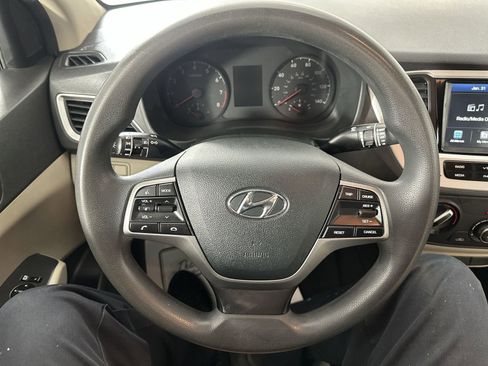 Used 2021 Hyundai Accent SEL image 18