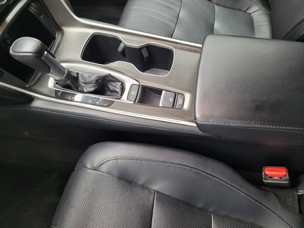 Used 2018 Honda Accord EX-L image 26