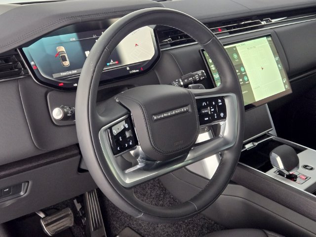 Used 2026 Land Rover Range Rover Long Wheelbase SE AWD/4WD image 21