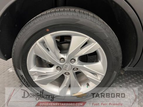 Used 2025 Buick Encore GX Preferred FWD image 19