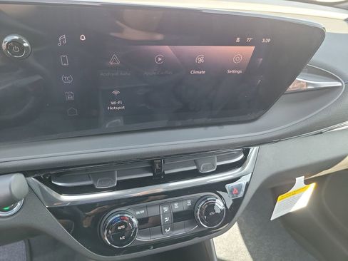 New 2026 Buick Envista Sport Touring image 13