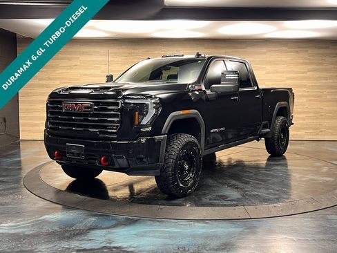 Used 2025 GMC Sierra 2500 AT4 w/ AT4 Premium Plus Package image 6