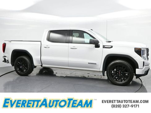 Used 2024 GMC Sierra 1500 Elevation image 1