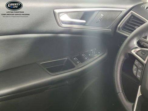 Certified 2022 Ford Edge SEL w/ Convenience Package AWD/4WD image 32