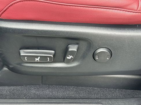 Used 2023 Lexus GX 460 Premium image 23