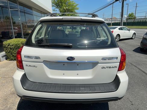 Used 2006 Subaru Outback 2.5i AWD/4WD image 20