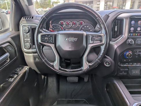 Used 2019 Chevrolet Silverado 1500 LT Trail Boss image 16