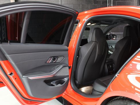 Used 2023 BMW M3 Competition image 39
