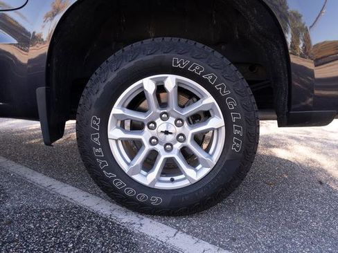 Used 2023 Chevrolet Silverado 1500 RST w/ Z71 Off-Road Package image 40