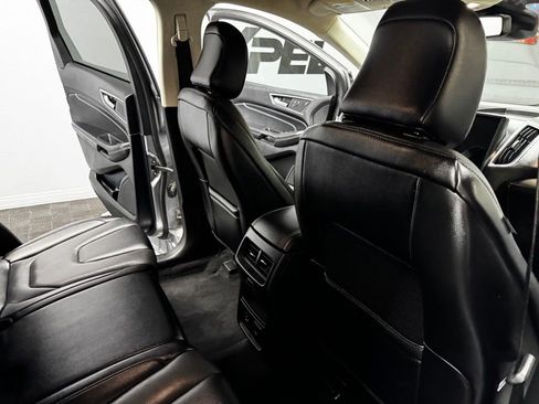Used 2022 Ford Edge Titanium w/ Equipment Group 301A AWD/4WD image 47