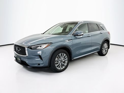 Used 2023 INFINITI QX50 Luxe FWD image 3