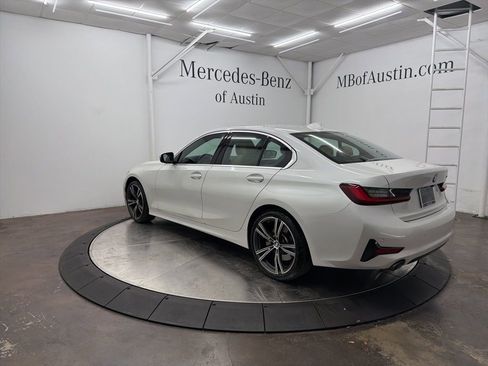 Used 2022 BMW 330i Sedan w/ Driving Assistance Package image 4