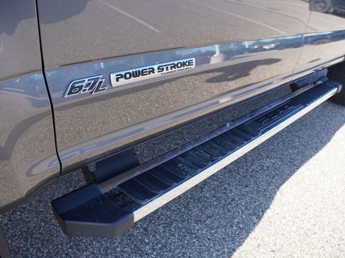 Certified 2022 Ford F350 Lariat w/ Chrome Package AWD/4WD image 15
