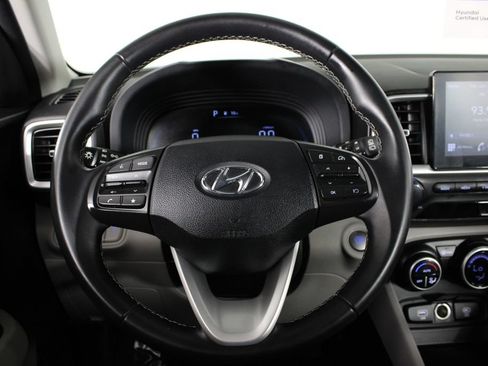 Certified 2024 Hyundai Venue SEL FWD image 26
