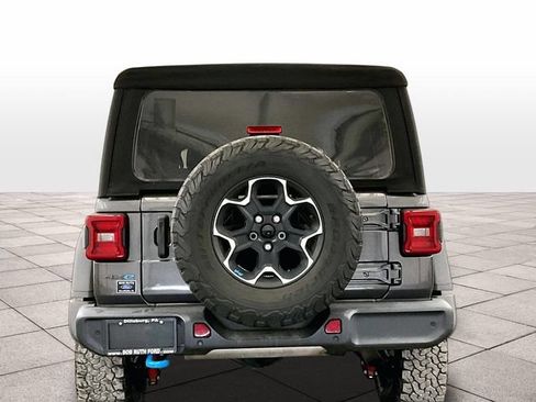 Used 2022 Jeep Wrangler Unlimited Rubicon 4xe w/ Safety Group AWD/4WD image 4
