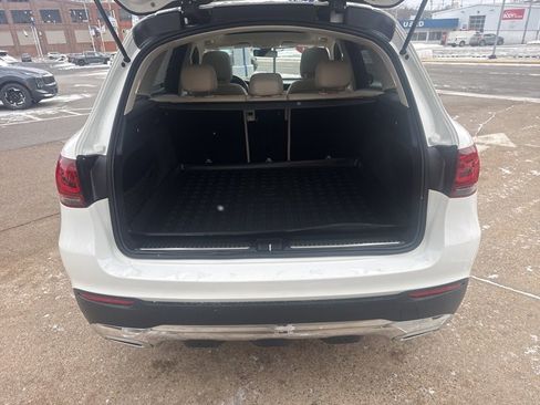 Used 2021 Mercedes-Benz GLC 300 4MATIC image 10