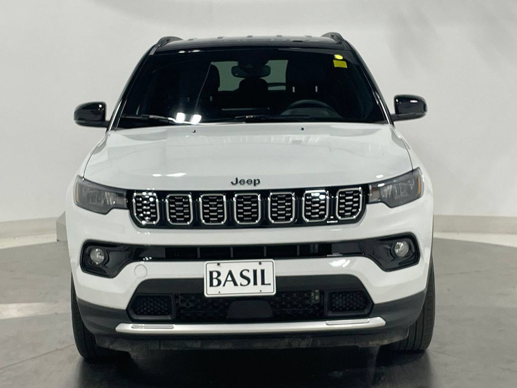Used 2026 Jeep Compass Limited AWD/4WD image 9