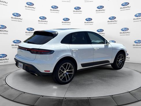 Used 2026 Porsche Macan AWD/4WD image 5