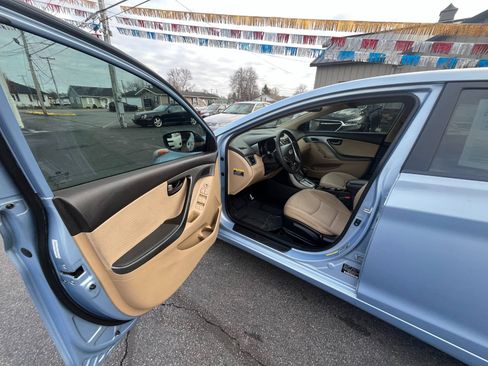 Used 2012 Hyundai Elantra GLS w/ Preferred Pkg 3 image 10