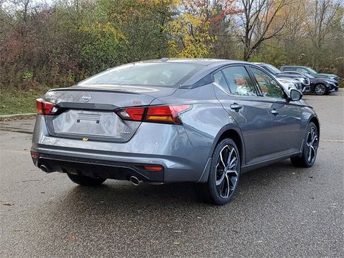 New 2025 Nissan Altima 2.5 SR w/ SR Premium Package image 4