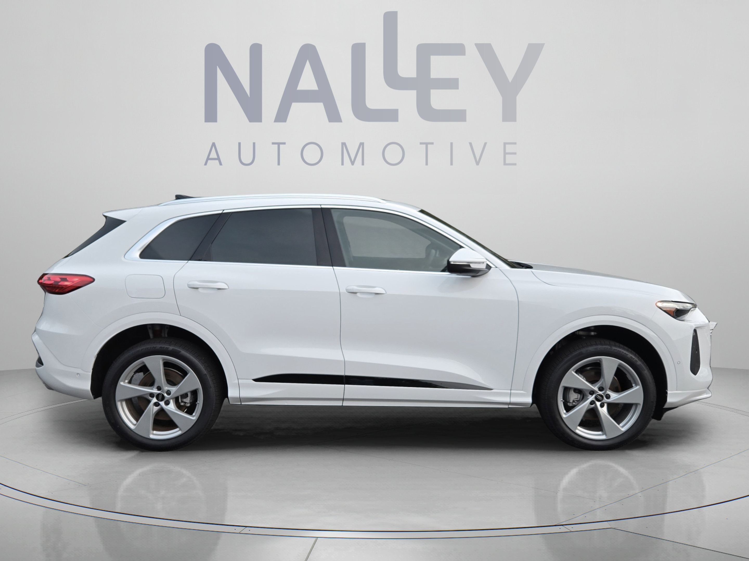 New 2026 Audi Q5 Premium w/ Premium Plus AWD/4WD image 6