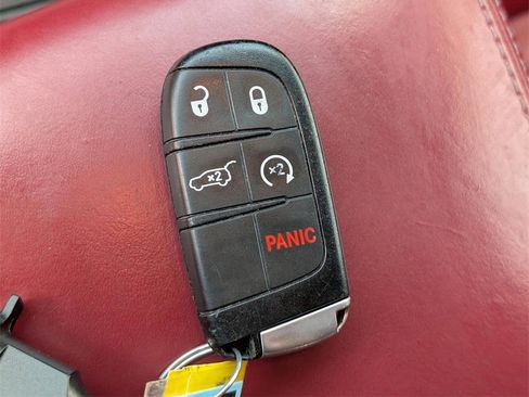 Used 2019 Dodge Durango R/T w/ Blacktop Package image 32