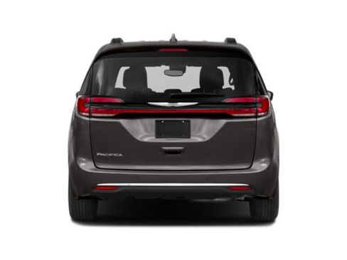 Used 2022 Chrysler Pacifica Touring-L FWD image 5