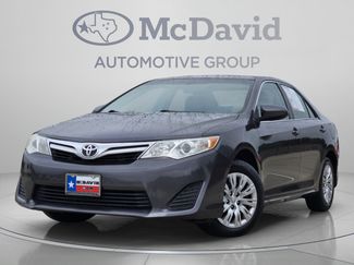 Used 2014 Toyota Camry LE FWD video 1