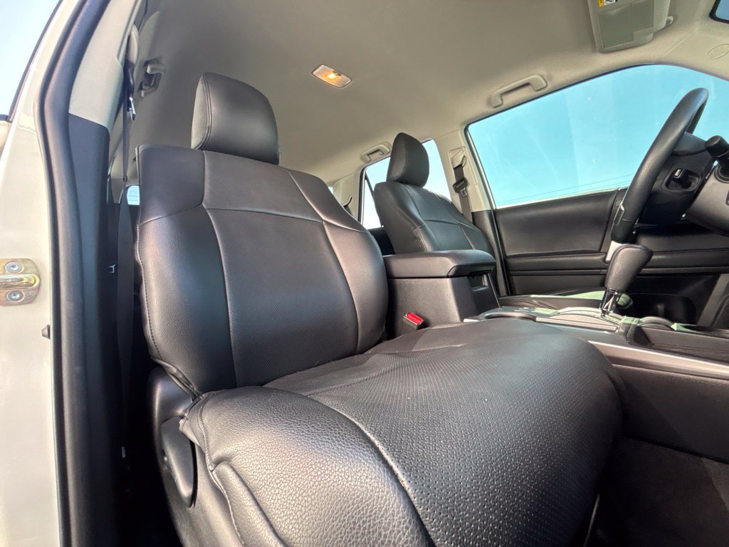 Used 2022 Toyota 4Runner SR5 RWD image 27