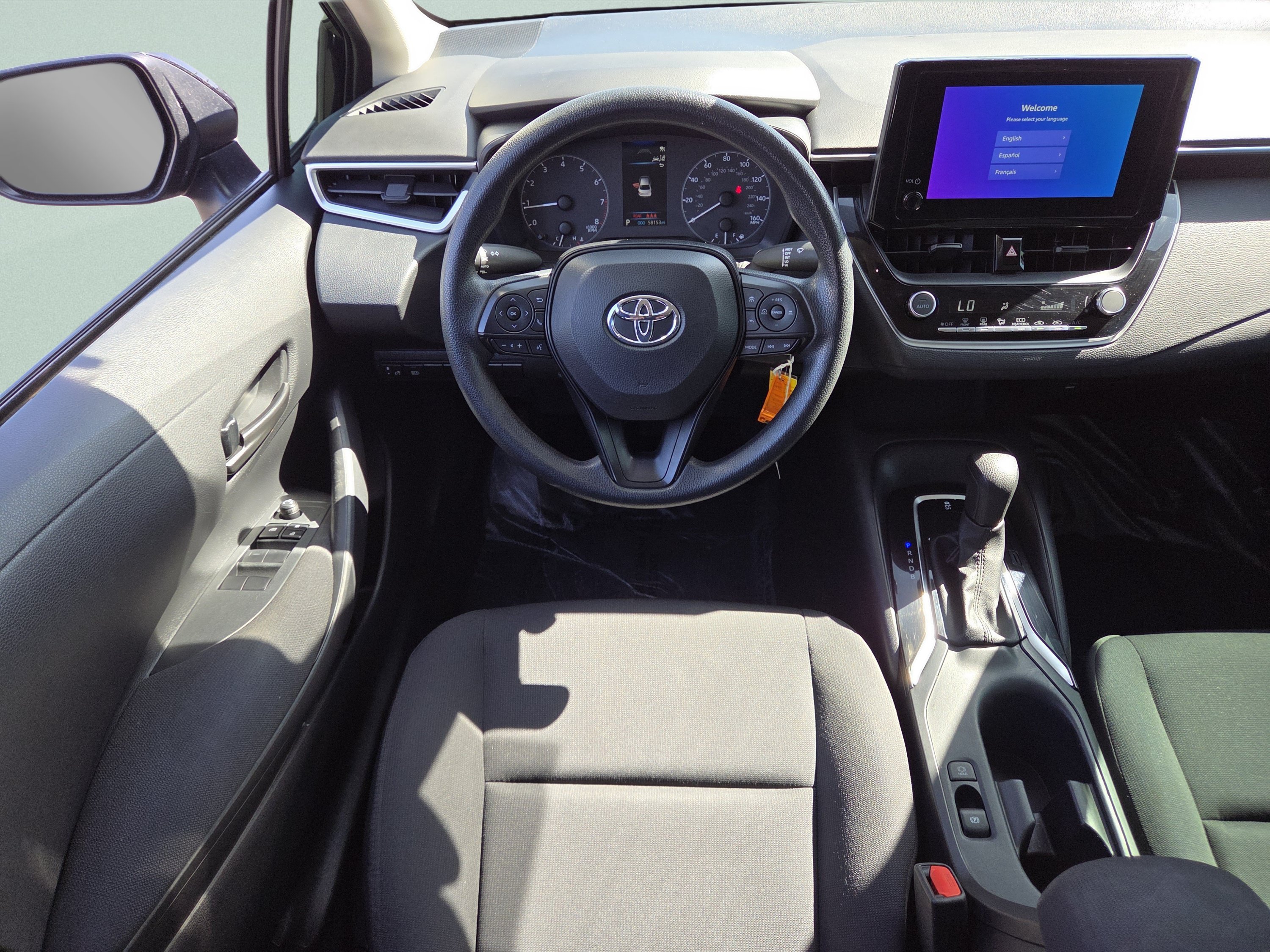 Used 2023 Toyota Corolla LE w/ Carpet Mat Package (TMS) FWD image 4