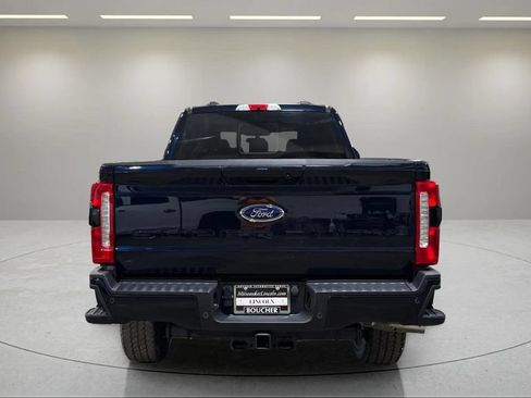 Used 2024 Ford F250 Lariat w/ Lariat Ultimate Package AWD/4WD image 4