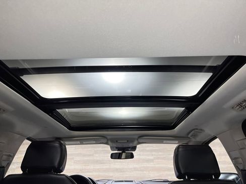 Used 2020 Ford Expedition Platinum image 15