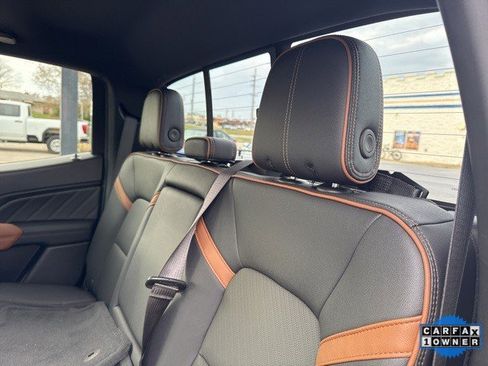 Used 2023 GMC Canyon AT4 w/ AT4 Premium Package image 10